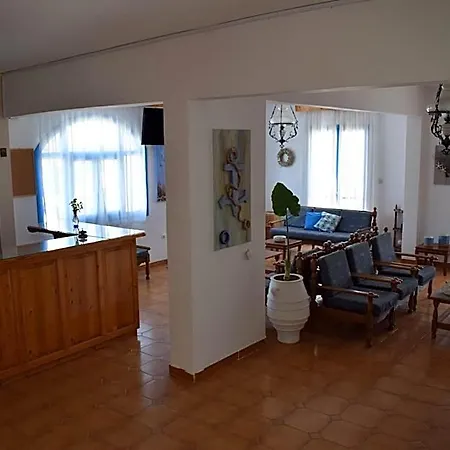 Aratos Hotel Parikia (Paros)