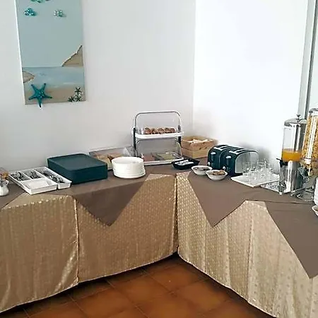 Aratos Hotel Parikia (Paros)