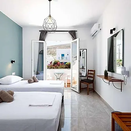 Aratos Hotel Parikia (Paros)
